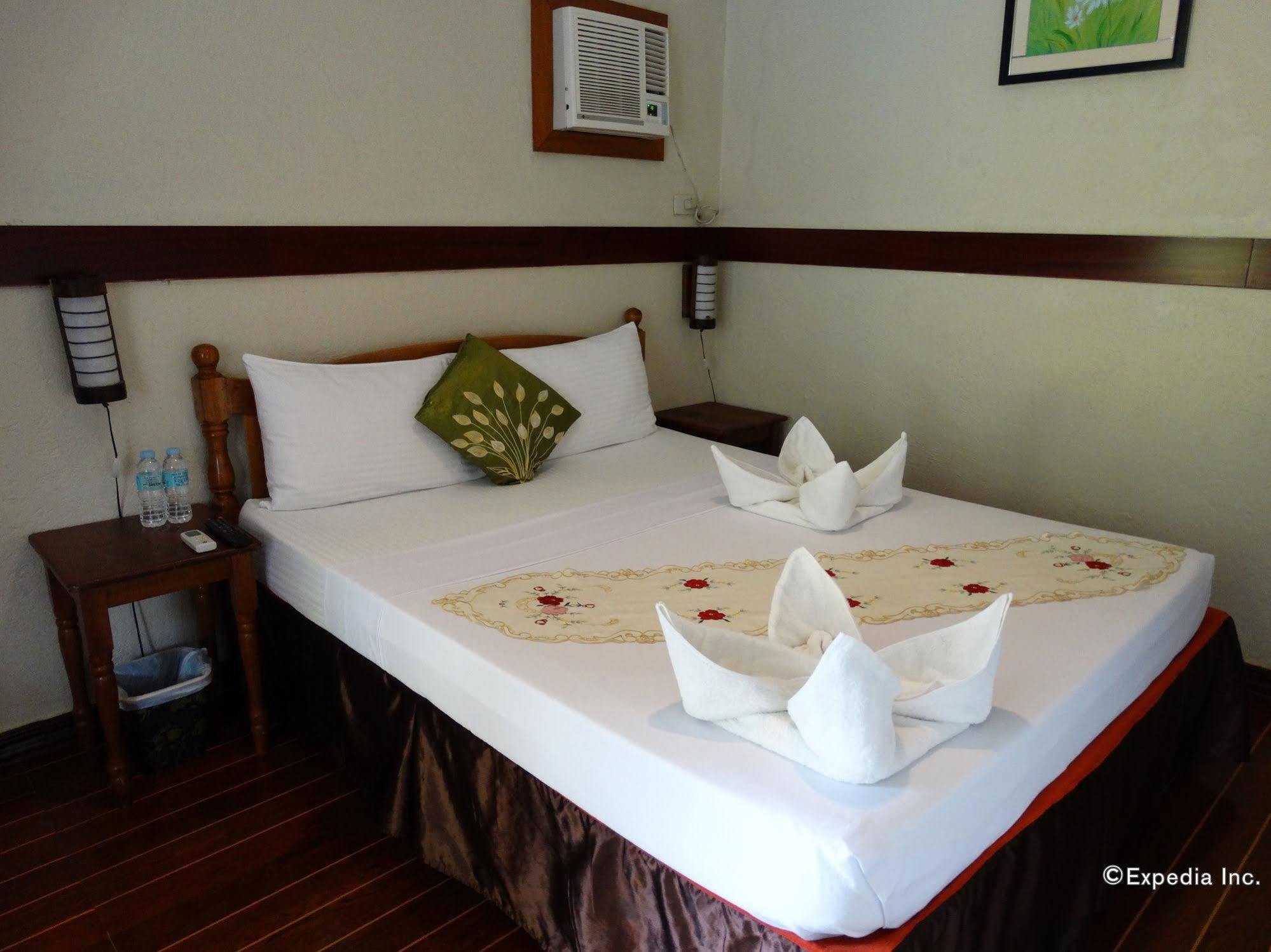 Floral Villarosa Puerto Princesa Exterior photo
