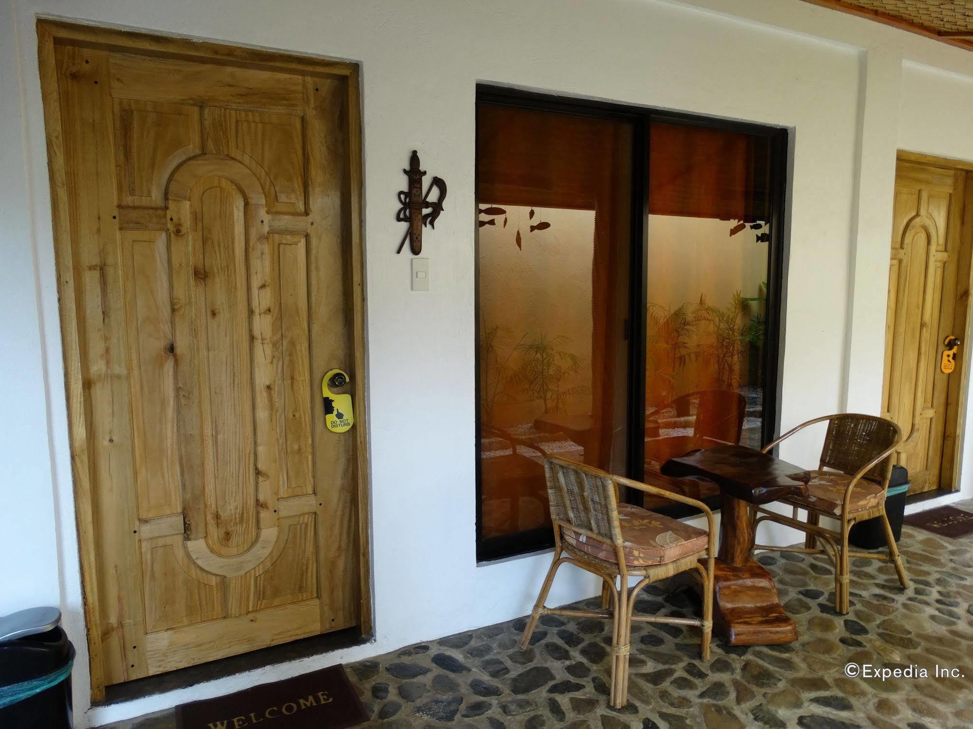 Floral Villarosa Puerto Princesa Exterior photo