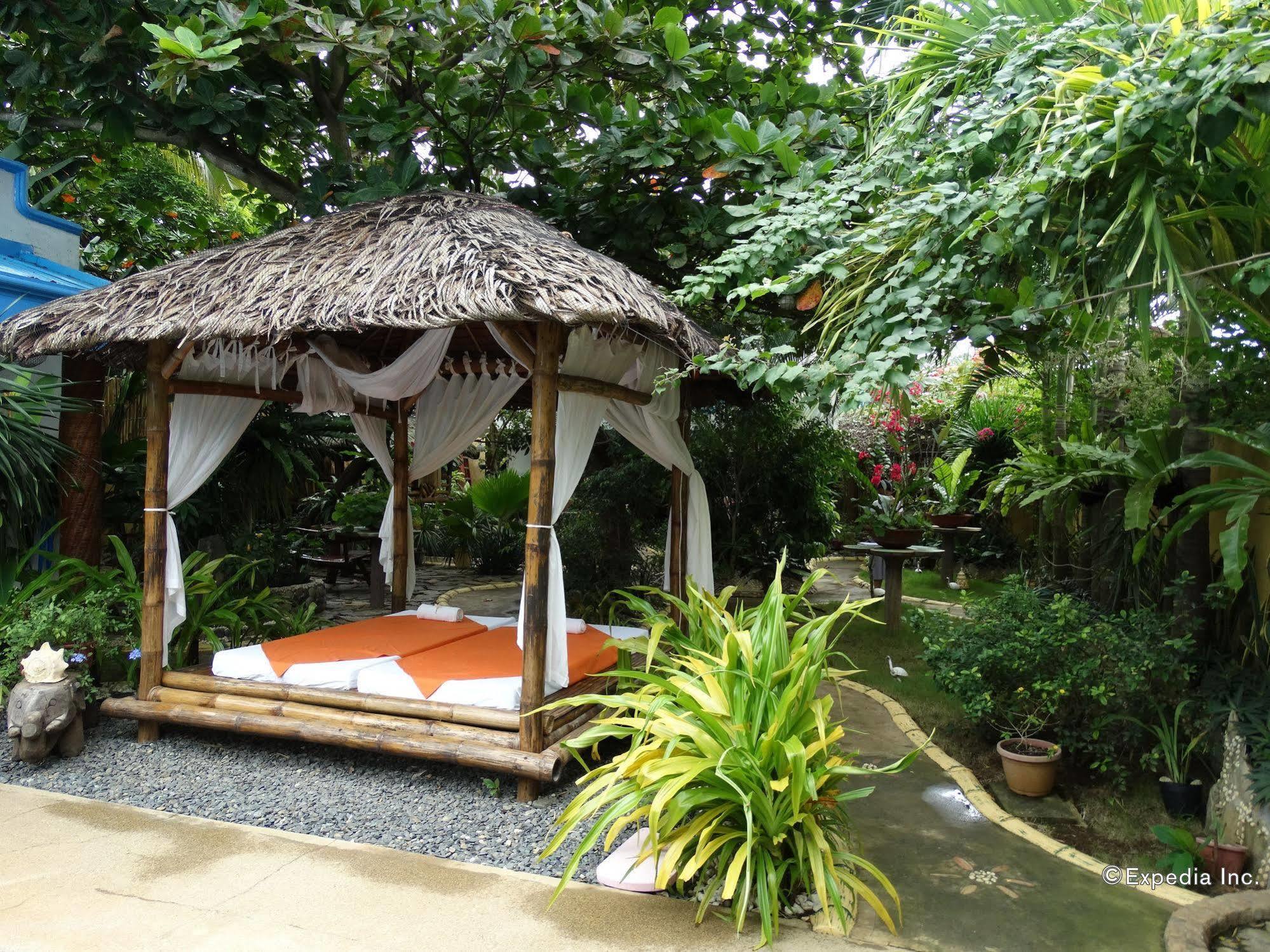 Floral Villarosa Puerto Princesa Exterior photo