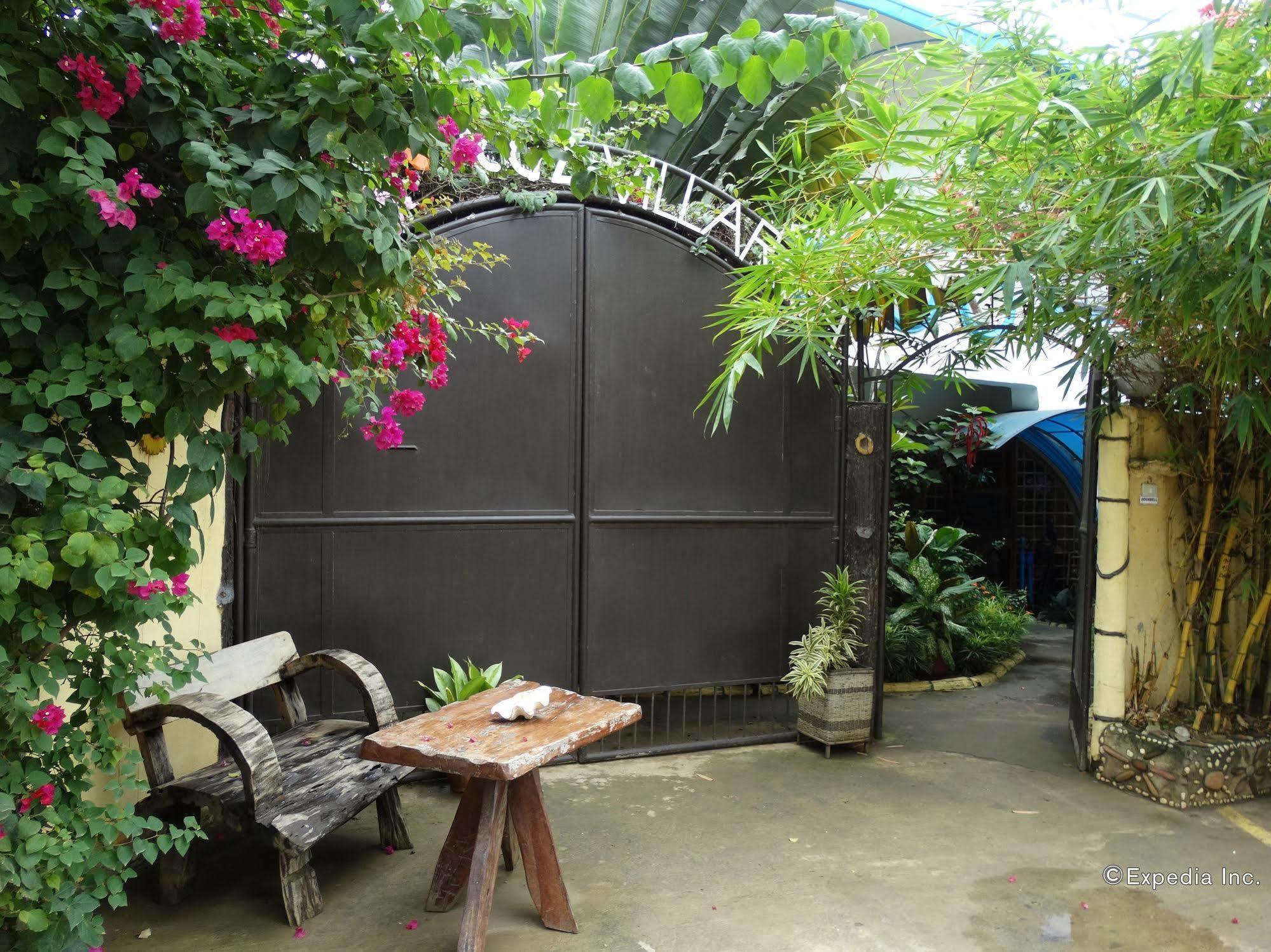 Floral Villarosa Puerto Princesa Exterior photo